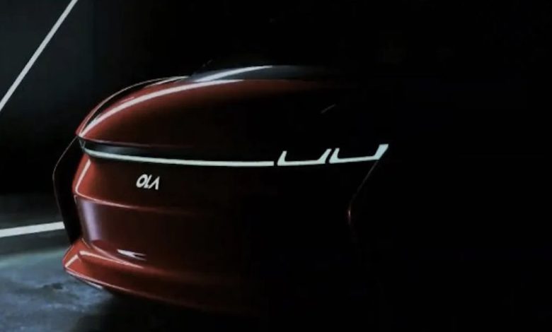 ola-car,-das-erste-elektrofahrzeug-des-unternehmens,-das-mit-einer-angeblichen-reichweite-von-ueber-500-km-angeteasert-wurde,-soll-2024-auf-den-markt-kommen